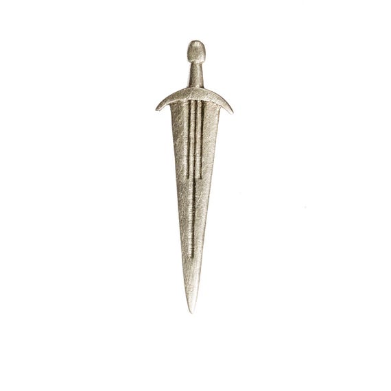 Italian Renaissance Sword Cinquedea Lapel Pin - Lead Free Pewter