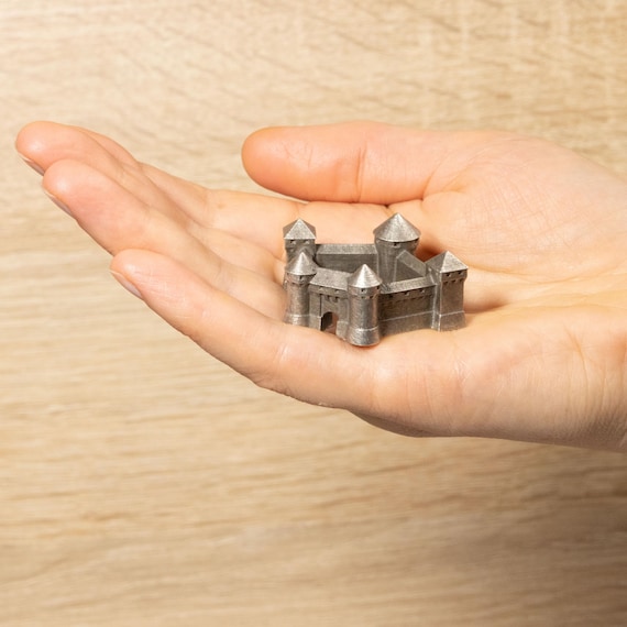 Pewter Walls for Medieval-Themed Board Games - Five Sides