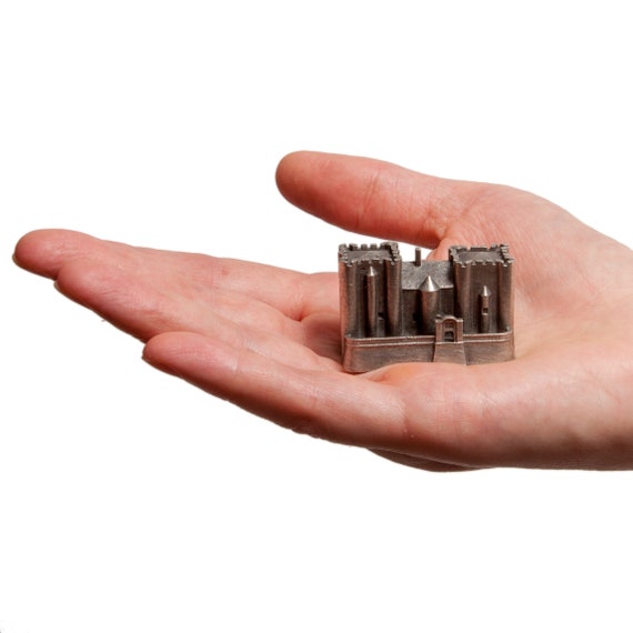Donjon de Niort Castle Scale Model 1:1000 - Lead Free Pewter