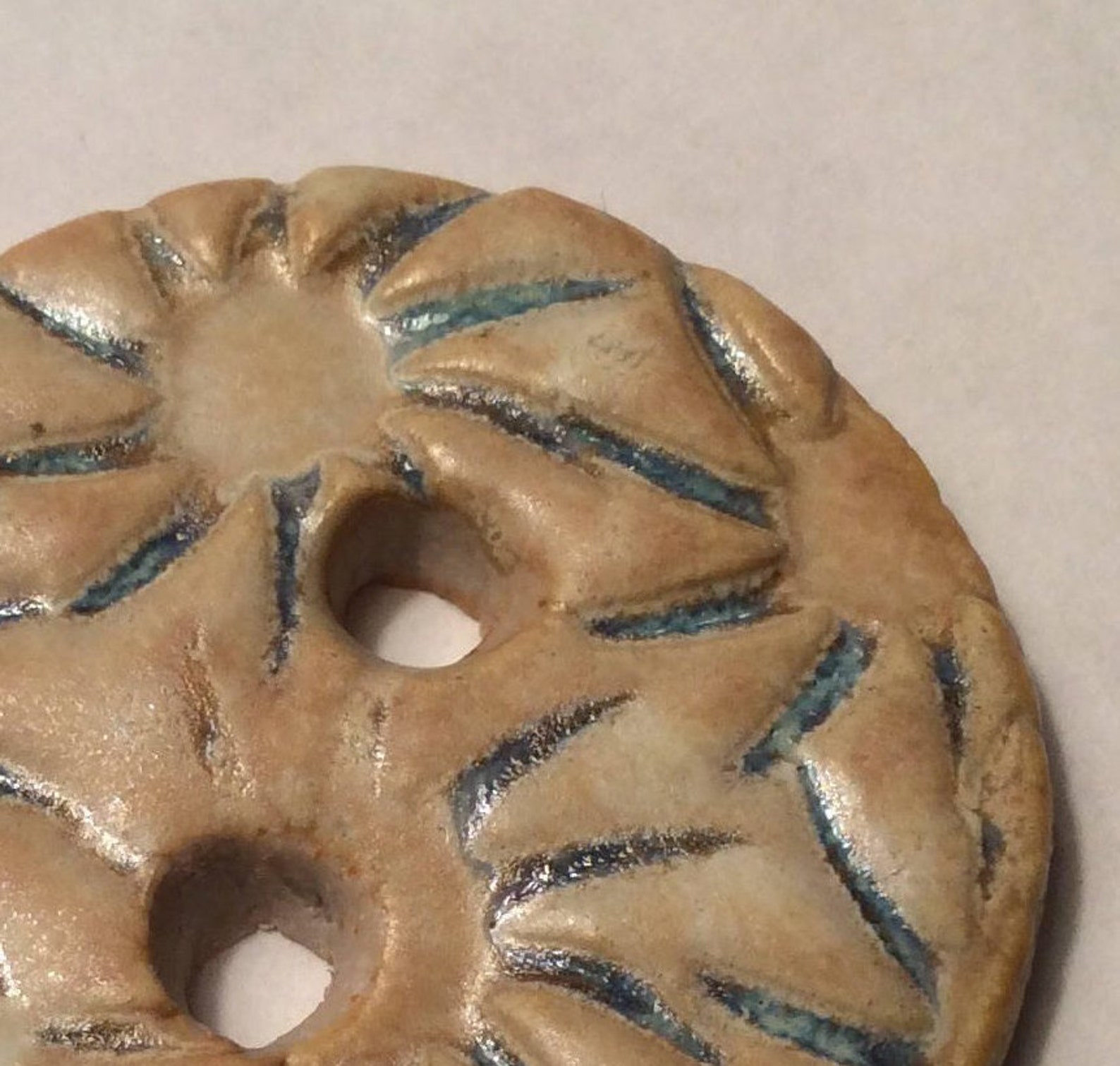 Large Slate Blue and Cream Biscuitcolor Starburst Floral Etsy