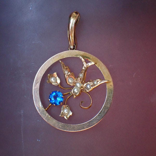Antique 9ct Gold Pearl & Sapphire Paste Diving Swallow Pendant