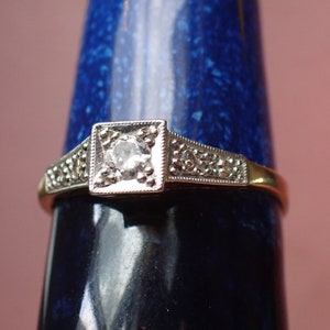 Antique Art Deco 18ct Gold & Platinum Diamond Geometric Solitaire Ring