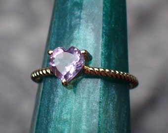 Dainty Modern 9ct Gold Amethyst Heart Rope Twist Band Ring