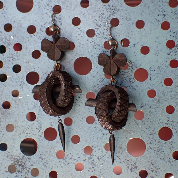 Antique Victorian Irish Carved Bog Oak Shamrock Knot & Spike Drop Earrings