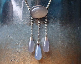 Pretty Antique Silver & Blue Chalcedony Drop Chain Necklace