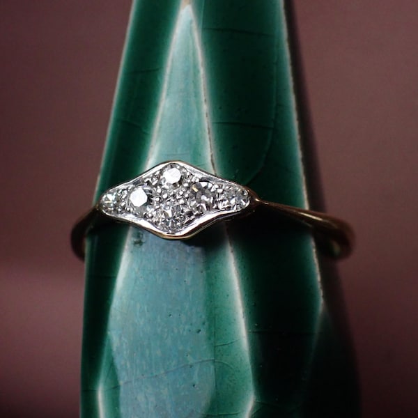 Art Deco Diamond Ring, Antique Vintage 18K Platinum Old Cut Diamonds Cluster Ring