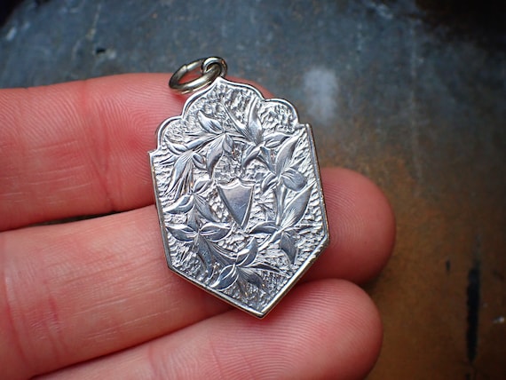Antique Victorian Silver B&F Engraved Buckle Lock… - image 3