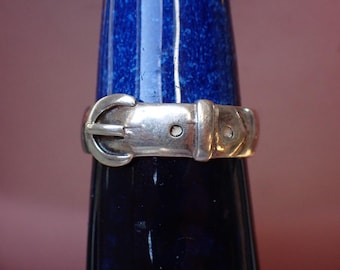 Vintage 1970's Sterling Silver Buckle Shaped Band Fidelity Ring