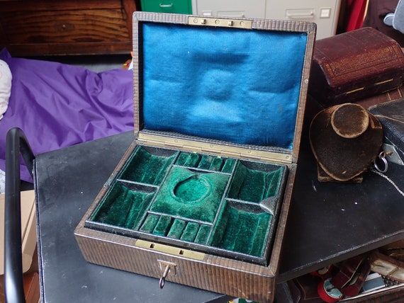 ビクトリアンのジュエリーボックス GODINGER ビクトリアンのジュエリー