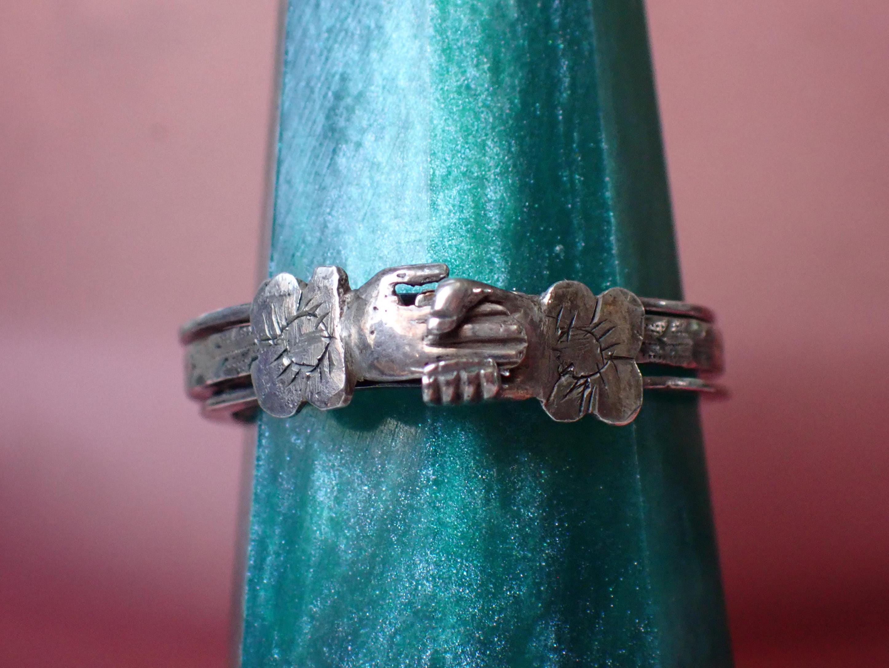 Antique Fede Ring - Etsy