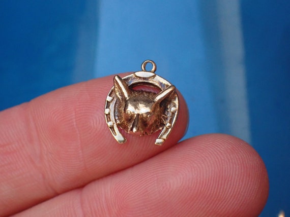 Vintage 1960's 9ct Gold Lucky Horse Shoe & Fox He… - image 1
