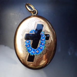 Antique Victorian 9ct B&F Enamel Forget Me Not Mourning Locket