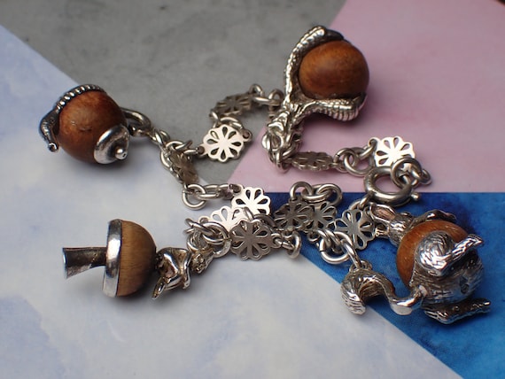 Pin by Linda De Falco on ANGLOPHILE!!! | Pinterest | Sterling charm,  Antique charm bracelet, Vintage charm bracelet