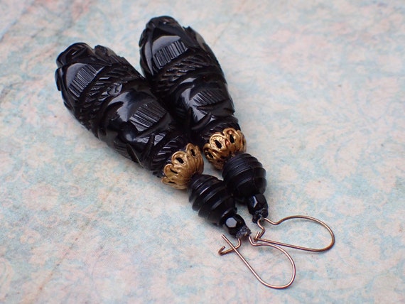 Antique Victorian Carved Whitby Jet Drop Earrings - image 7