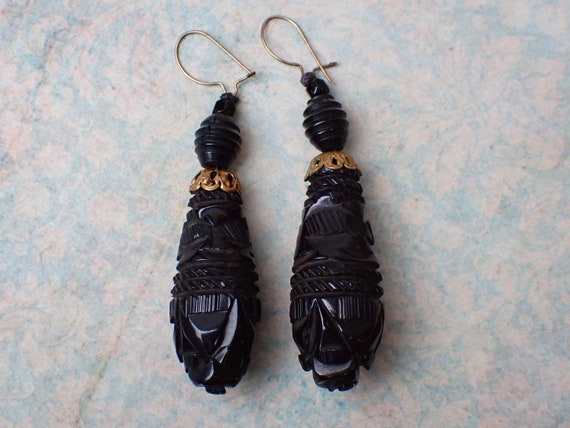 Antique Victorian Carved Whitby Jet Drop Earrings - image 5