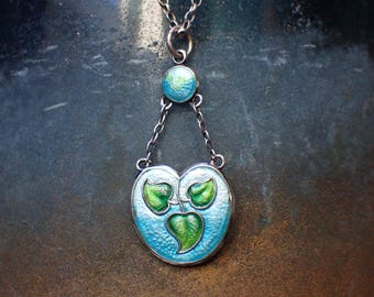 ヴィンテージ800シルバー、アールデコ調フィリグリー、ピンクブルー