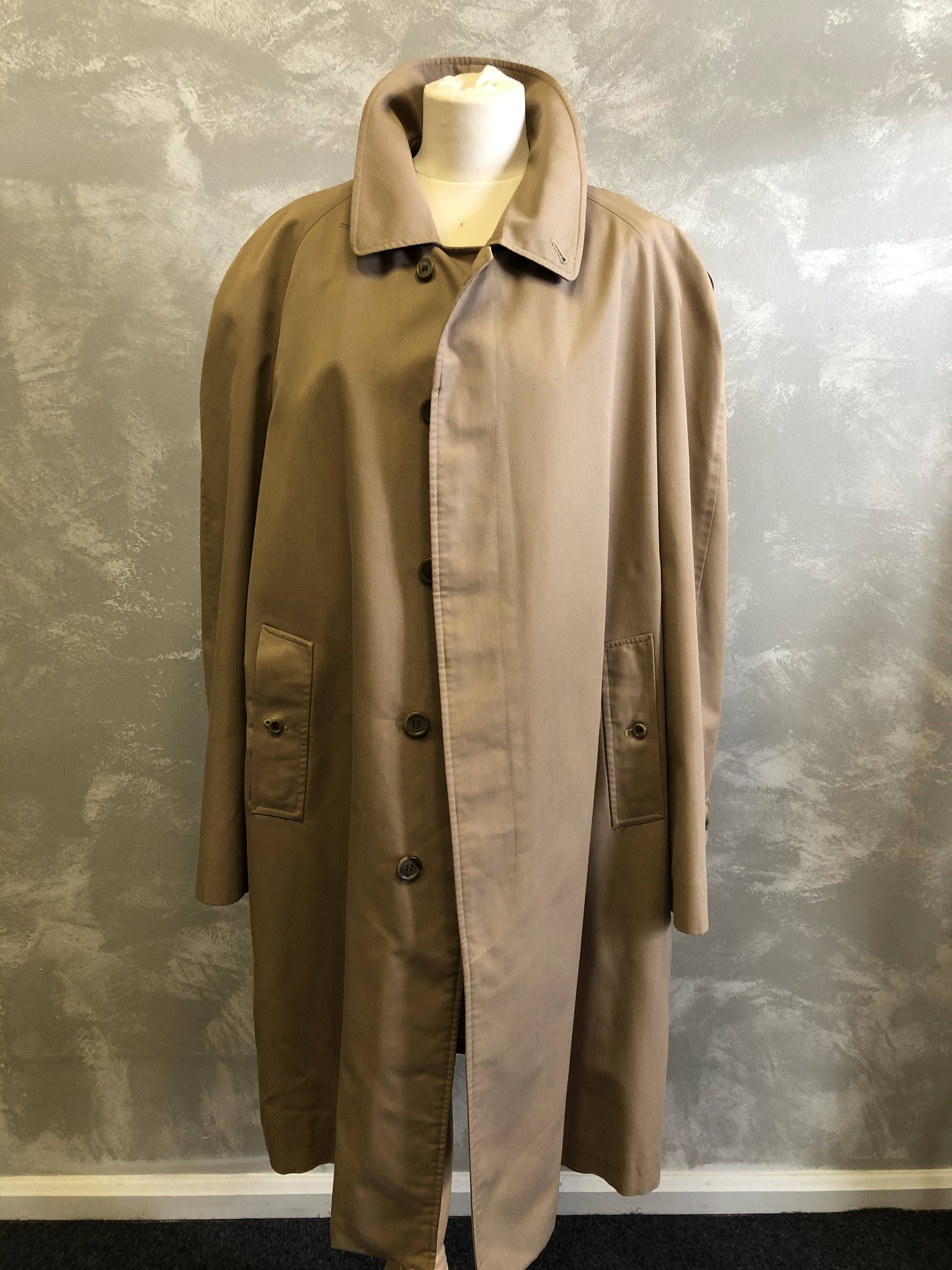 80s Mens BURBERRYS Beige Trench Coat Size L-XL - Etsy