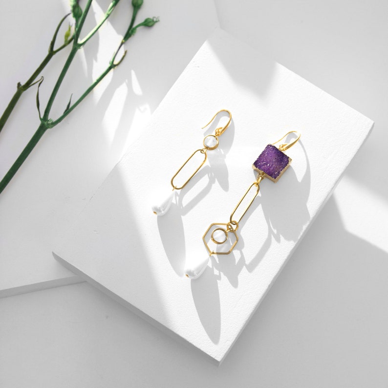 Mismatched earrings purple asymmetrical earrings statement jewelry stone ultra violet earrings long dangle earrings 2018 jewelry trends