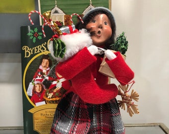 Byers Choice Carolers Figurine Traditional Girl Shopper Box Pin & Receipt