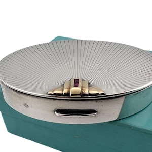 Portapillole compatto vintage Tiffany & Co in argento sterling con accenti in oro 14 carati e rubino