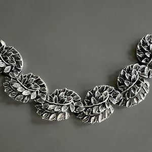 B.S.K. Bracelet w/ Silver Tone Leaves 7&quot;