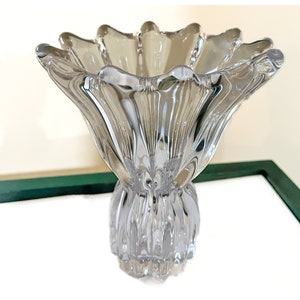 Vintage Heavy Mid Century Hand Blown Glass Crystal Vase 8 1/4&quot;