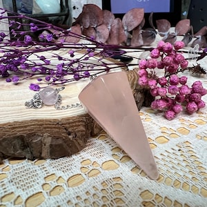 Rose Quartz Crystal Pendulum - Rose Quartz Faceted Crystal Pendulum - Rose Quartz Dowsing Pendulum - RQU