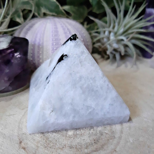 Rainbow Moonstone Crystal Pyramid - Crystal Healing - Moonstone Pyramid Carving - Altar Decor - Moon Rituals - Rainbow Moonstone - RM2