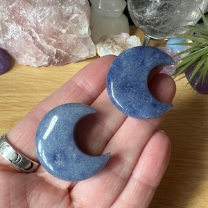 Blue Aventurine Polished Crystal Pocket Moon - Polished Blue Aventurine Moon Carving - Crystal Collection - BAM