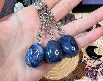 Sodalite Tumbled Crystal Key Chain - Tumbled Sodalite Crystal Keyring - Crystal Gift - Crystal Decor - Crystal Collection - SD1
