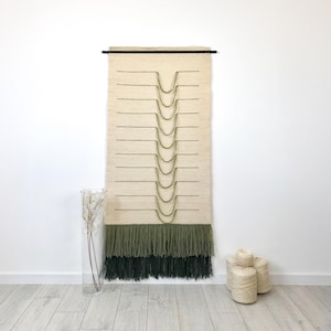 Wandbehang - Minimalistischer Wandteppich - Handgewebtes Dekor - Japandi Stil - Moderne Textilkunst - Boho Wand Dekoration - Einzigartiges Geschenk für Zuhause