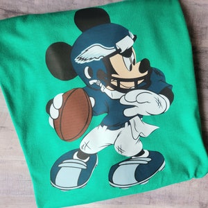 TOUTES LES ÉQUIPES DISPONIBLES - t-shirt ou sweat-shirt Mickey Mouse inspiré du football nfl, hommes, femmes, enfants, tout-petits