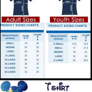 Op de afbeelding: Een maattabel voor T-shirts met metingen in inches voor zowel volwassenen als kinderen. De tabel toont de breedte en lengte van elke maat, van XXS tot 5XL.