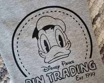 Donald pin trading Tshirt -  Disney World Disneyland Inspired