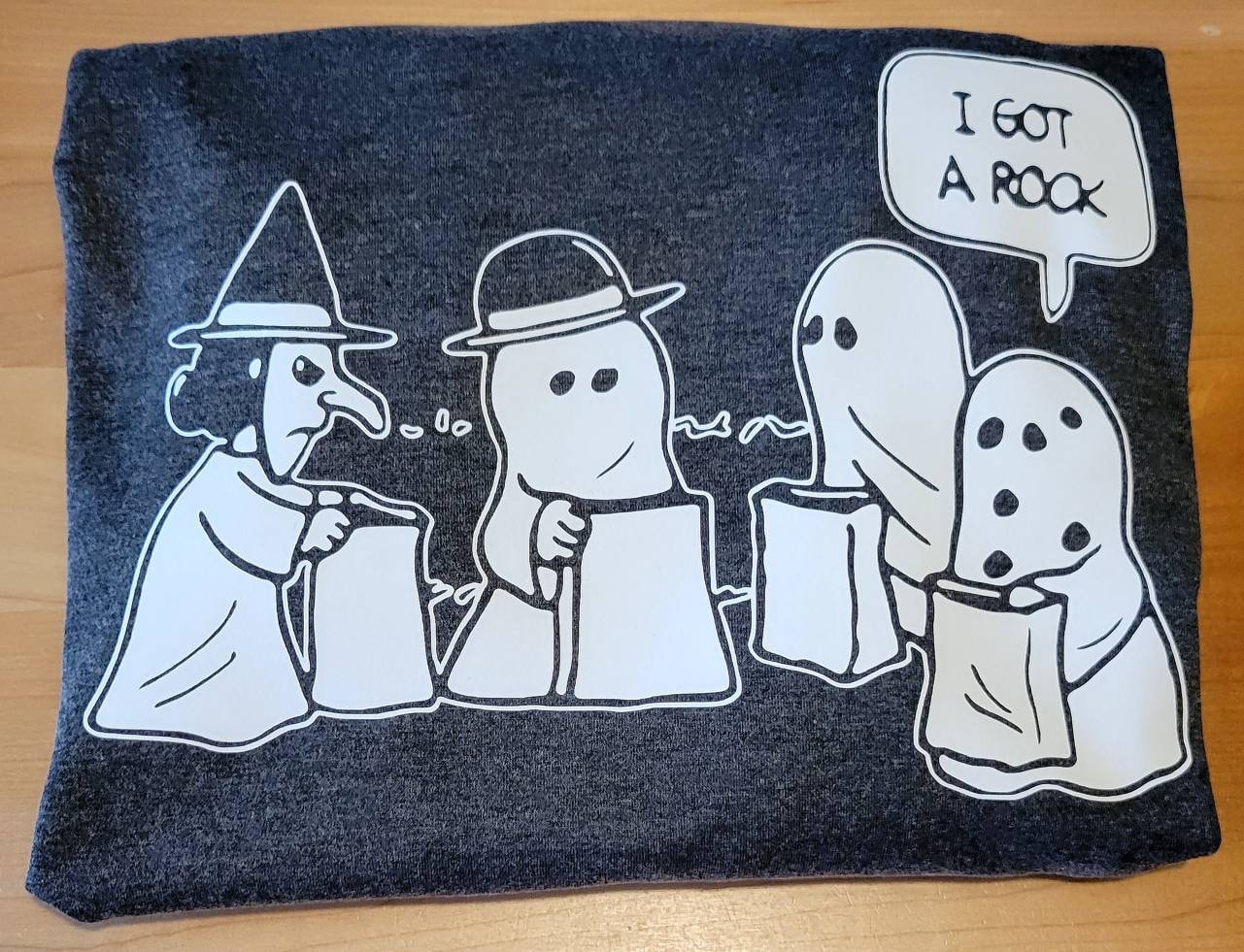 I Got a Rock Charlie Brown Peanuts Inspired Halloween Tshirt Etsy