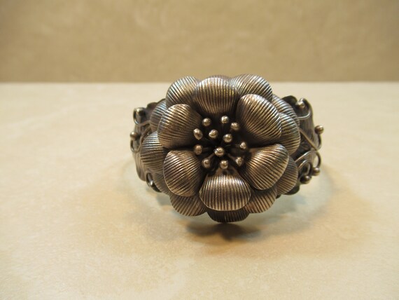 Sterling 925 Silver Antique Floral Cuff Bracelet … - image 4