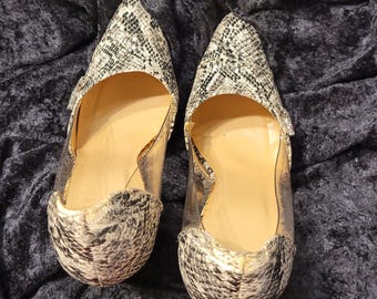 Shoes - Snake Skin Pumps by Avanti