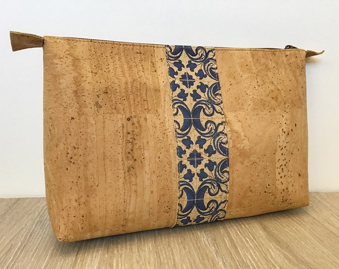 Cork bag / make-up bag in high quality cork, vegan, cruelty free, Eco Friendly