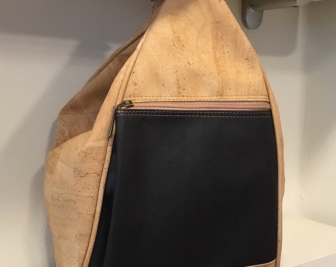 Cork back pack, black and natural, Vegan, Eco Friendly, Cruelty Free, Sac a Dos, Ruckzack