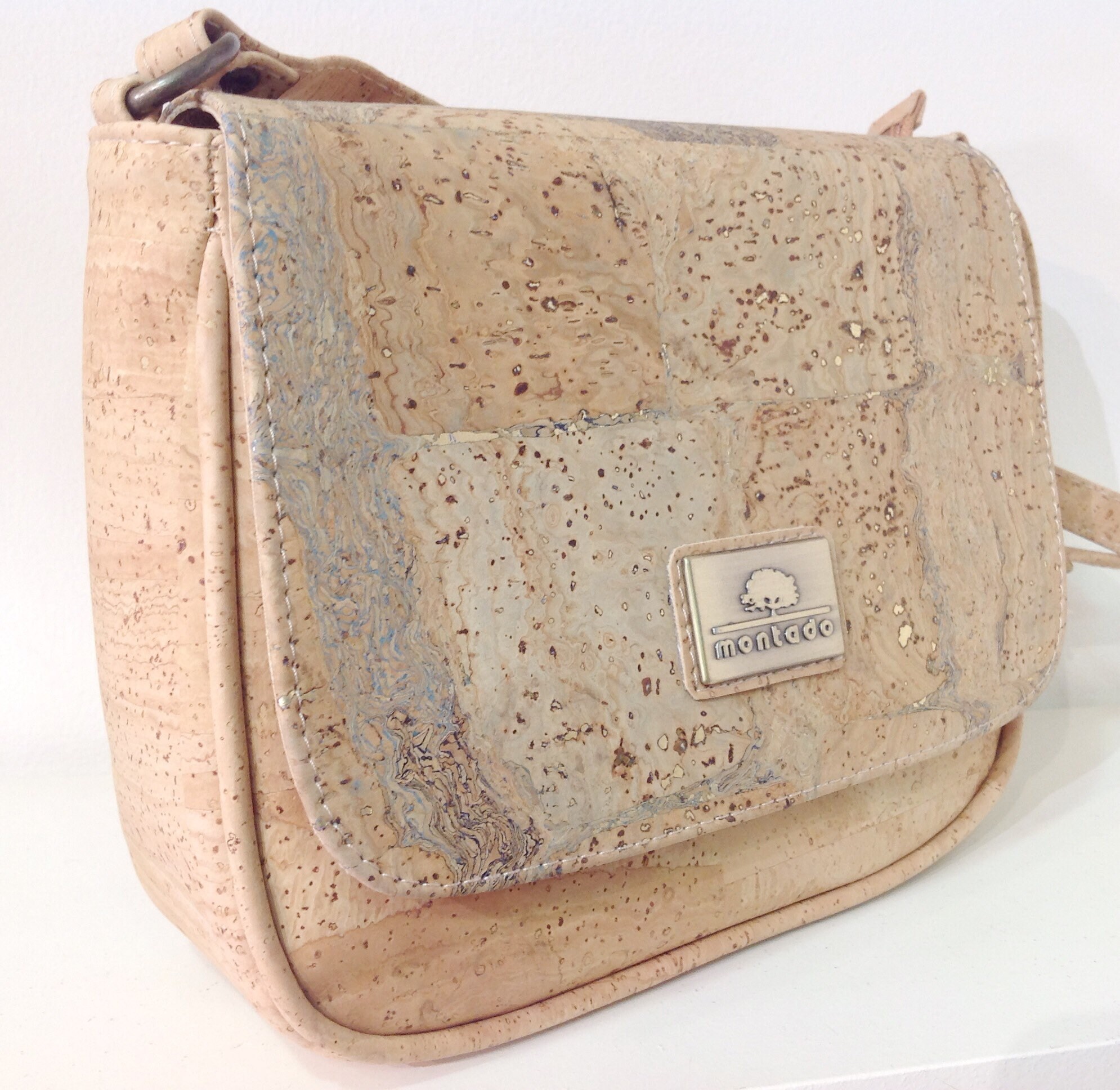 Cork shoulder bag high quality Montado Vegan Eco Friendly