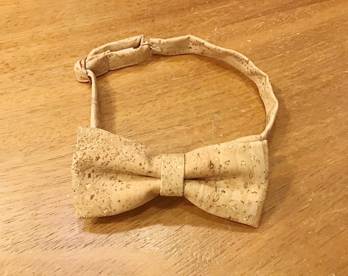 Cork bow tie, Vegan, Eco Friendly, Cruelty free, Free shipping