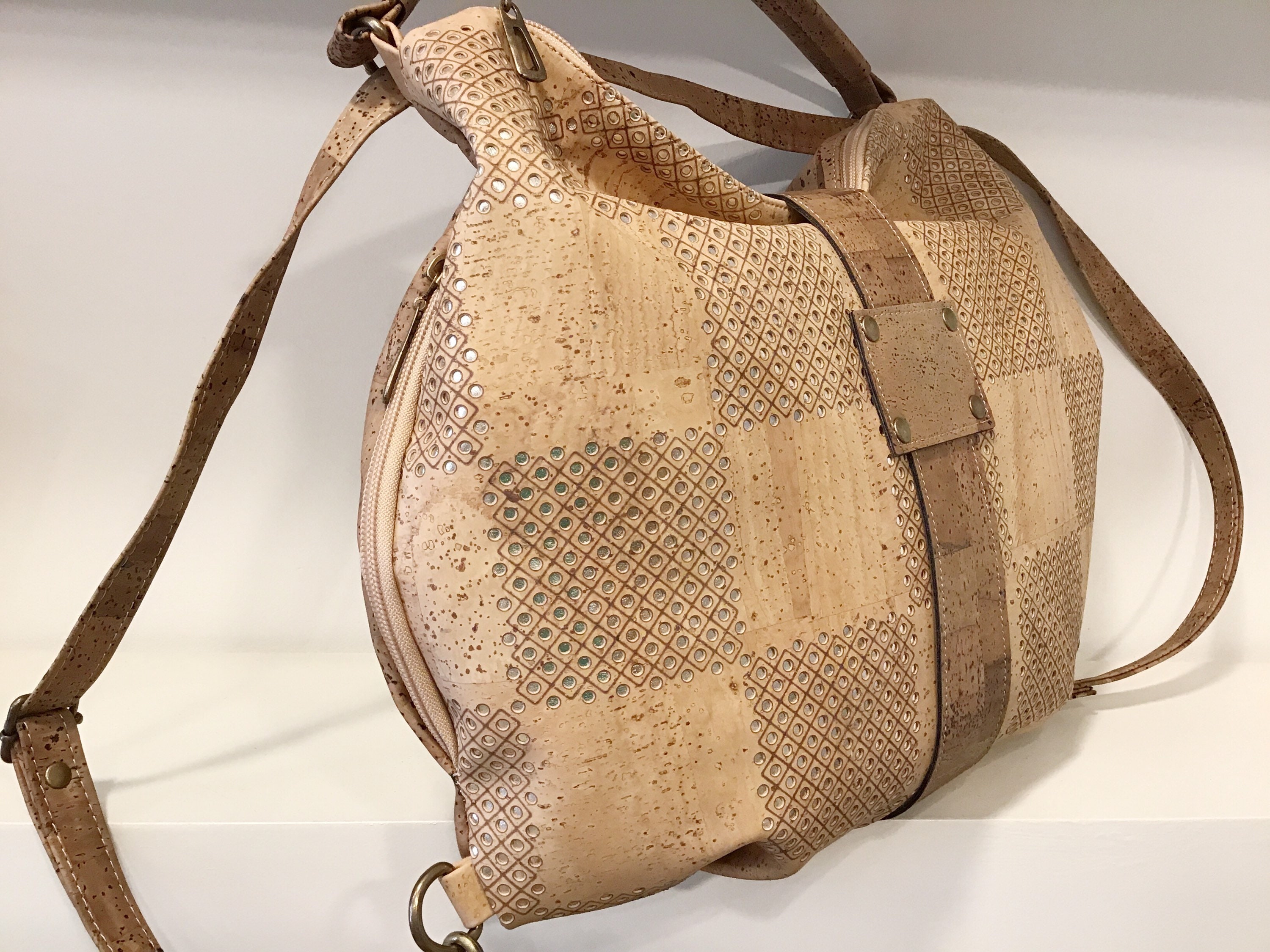 Cork handbag / shoulderbag / back pack, 3 in 1 Vegan Eco Friendly