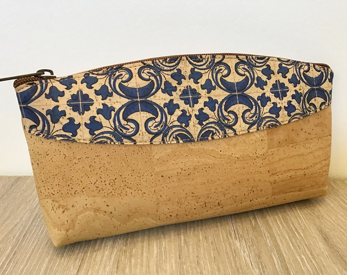 Cork bag / make-up bag in high quality cork, vegan, cruelty free, Eco Friendly