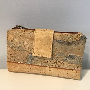 Cork wallet, natural with gold, Vegan, Cruelty free, Eco Friendly