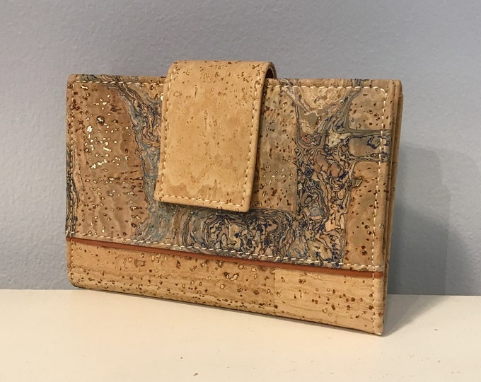 Cork, small wallet, vegan, cruelty free, eco friendly