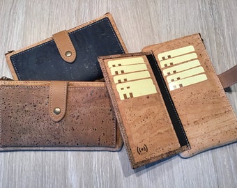 Cork wallet, RFID, natural with colours, Vegan, cruelty free, Eco Friendly