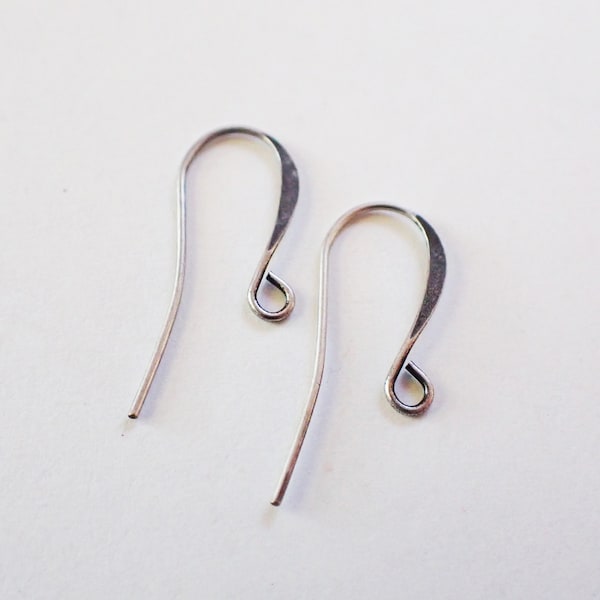 10 or 20 Pairs - Antique Silver Simply Elegant Hammered 26mm Minimalist French Hook Ear Wires