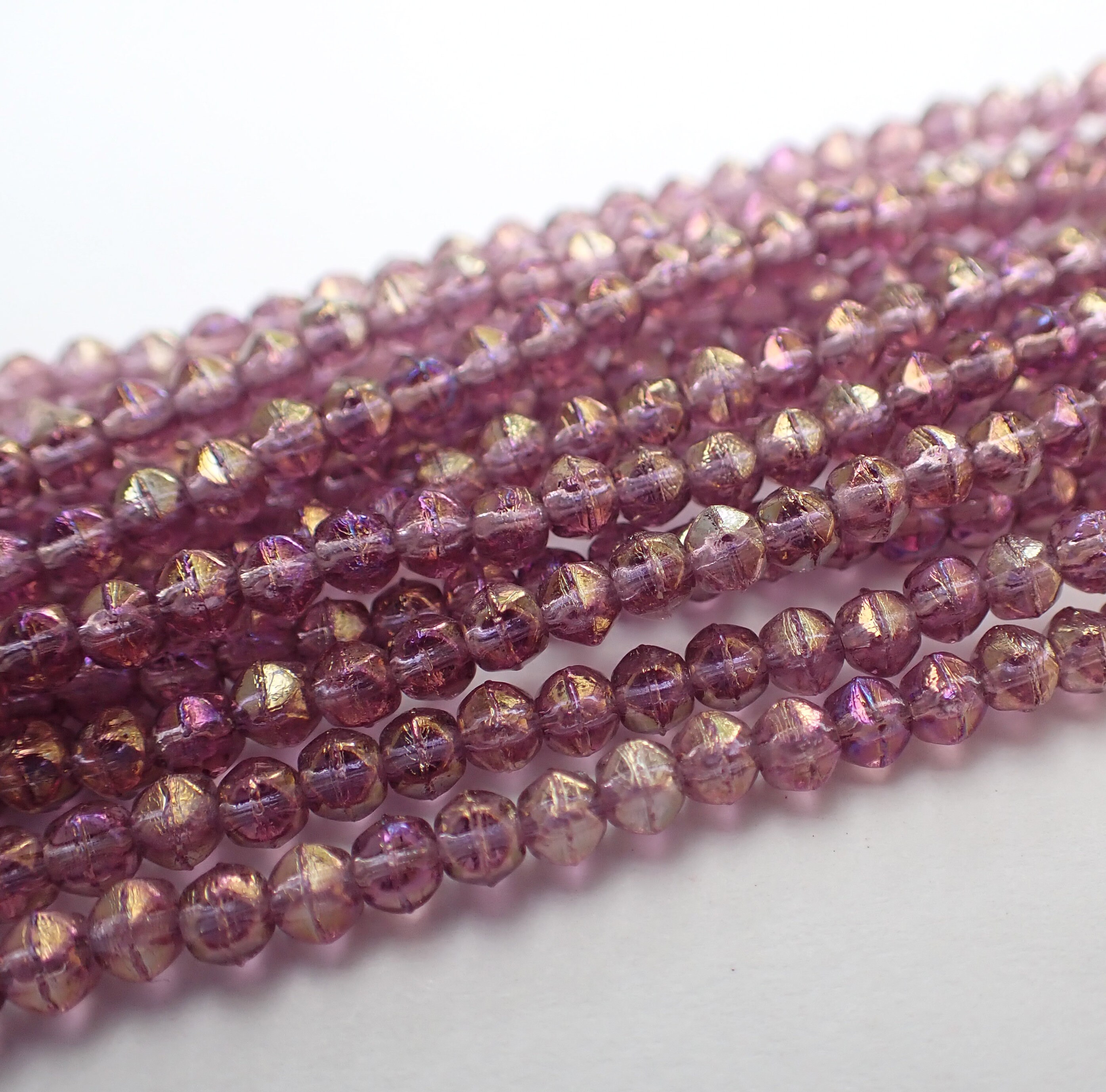 100 Perles Facettes Bohème 4mm Rose Opaque Lustré - Marque Preciosa, Fabrication Française, Livraison Gratuite