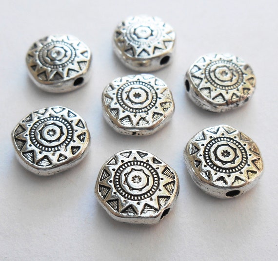 30 Antiqued Silver Pewter Flat Diamond Beads 10MM