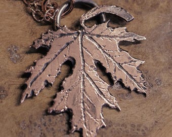 Copper Autumn Leaf Pendant - Hand Engraved Leaf Necklace, Cozy Fall Jewelry, Rose Gold Chain, Nature-Inspired Necklace